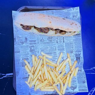 BOCADILLO MIXTO DE CARNE
