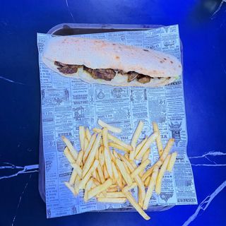 BOCADILLOCARNE PICADA
