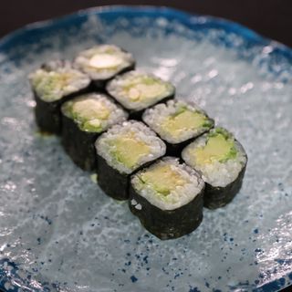 Hosomaki De Aguacate (8 Pzs.)