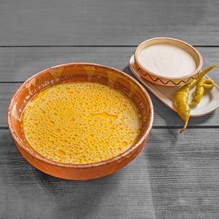 Sopa De Callos Con Crema De Leche Y Guindillas