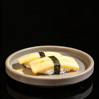 9. Nigiri Tortilla Japonesa