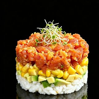 104. Tartar De Atún