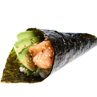 Temaki Salmon y Aguacate