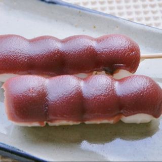 Kushi An Dango Brochetas de mochi con Judia (2 Pzs.)