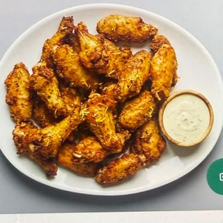 63. Menu Alitas de pollo (6 Uds)
