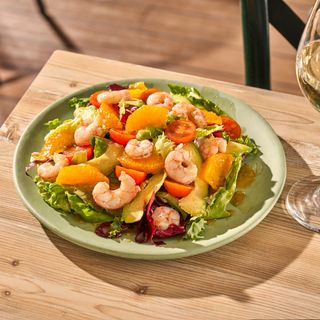 Ensalada de aguacate y gambas