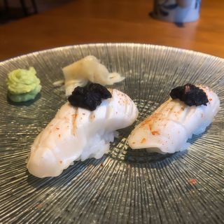 32F Nigiri de Pez Flambeado