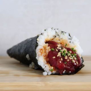 91 Temaki Atún Macerado