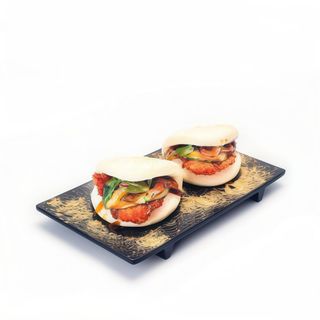 Bao de pollo frito (2 uds.)