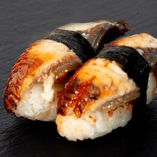 14.Niguiri de anguila 2 uds.