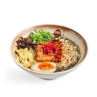 Ramen Tonkotsu con chashu Pollo鸡肉豚骨拉面