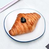 კრუასანი შოკოლადის კრემით