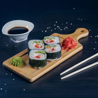 ები იასაი როლი