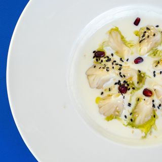 სულგუნის მინი ხინკლები ყველის სოუსით