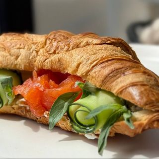 კრუასანი ორაგულით