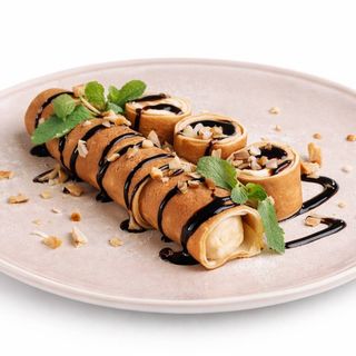 კრეპები ბანანით და ნიგვზით