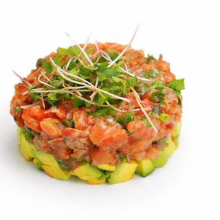 ორაგულის ტარტარი ავოკადოსთან ერთად