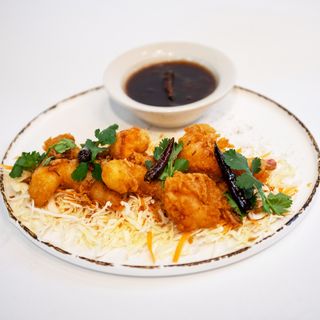 Crispy Shrimp with Tamarind Sauce