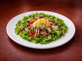 სოკოს სალათი ანანასით