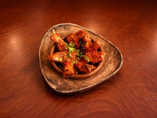 ხბოს ნეკნი აჯიკით