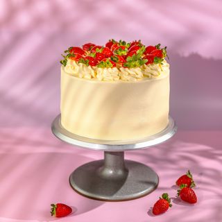 მარწყვის ტორტი