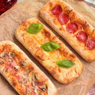 მინი პიცების სეტი