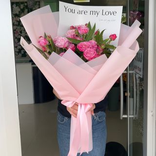 სპრეი ვარდების თაიგული №2