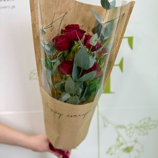 სპრეი ვარდების თაიგული #6