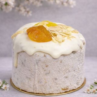 ხაჭოს პასკა თხილეულით და ჩირით (500გ)