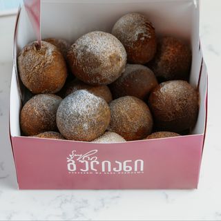 პონჩიკების ყუთი ნუტელას შიგთავსით25₾