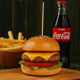 მარტივი ბურგერი + კოკა-კოლა