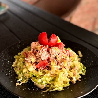 თინუსის სალათი