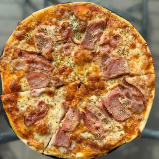 პიცა კაპრეჩოზა