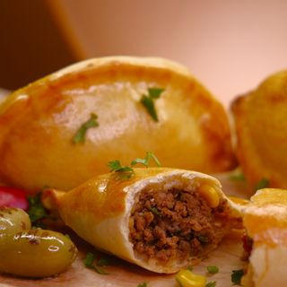 ემპანადა საქონლის ხორცით