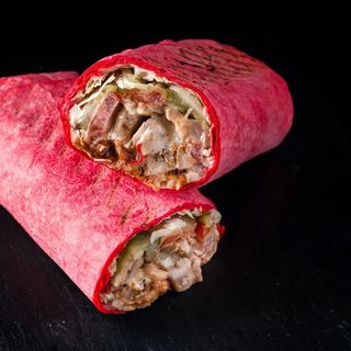 შაურმა ვარდისფერი ლავაშით