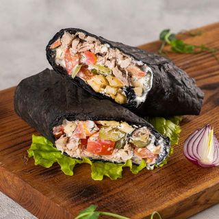 შაურმა შავი ლავაშით