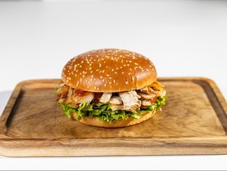 M ბურგერი ქათმის