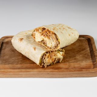 M შაურმა სტანდარტი მოცარელას ყველით (ღორი)