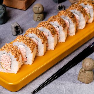 კალიფორნია სურიმი სეზამის მარცვლებით 8 ნაჭერი