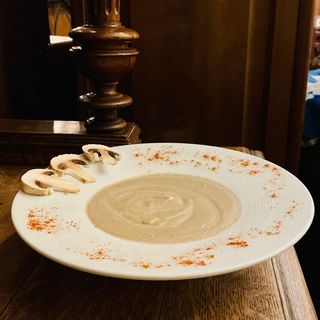 სოკოს კრემ-სუპი