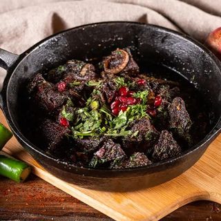 ჩაშუშული ღორის გულ-ღვიძლი