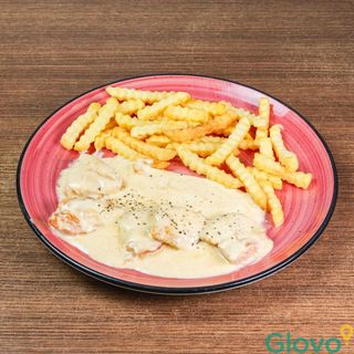 ქათამი ნაღების სოუსით