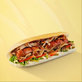 ქლაბ დოგი სტანდარტული სოუსით - პურში