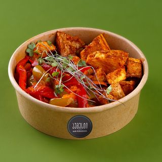 ბოსტნეულის ასორტი ტკბილცხარე სოუსით 