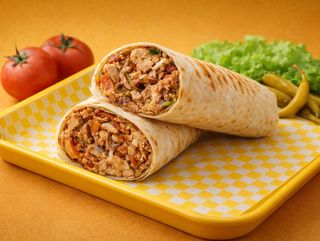 შაურმა ლავაშში სტანდარტული შერეული ხორცით