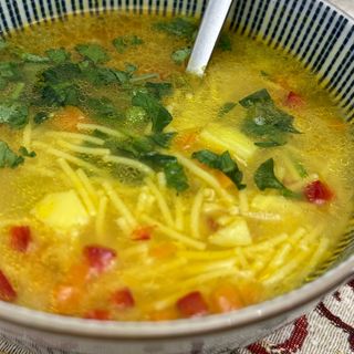 ვერმიშელის წვნიანი