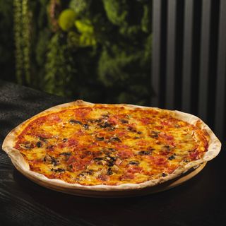 პიცა პროშუტო