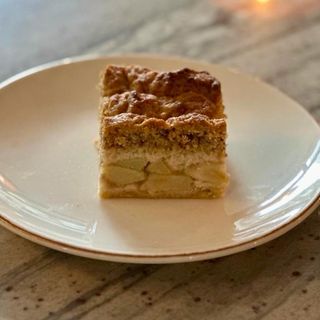 კარაკული ვაშლის