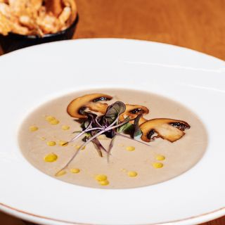 სოკოს კრემ-სუპი