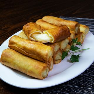 ბლინი სულგუნით (5ც)
